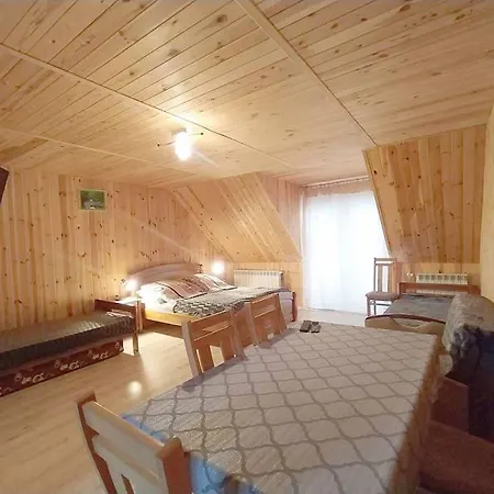 Homestay Goscinne U Beatki *